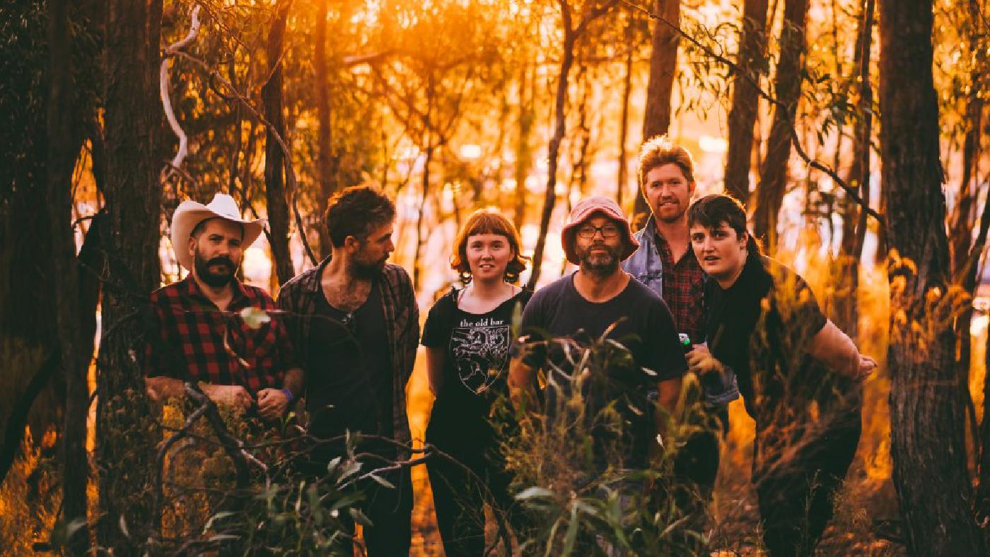 Cash Savage and the Last Drinks